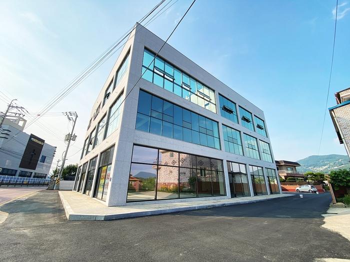 3695294320_6OeGbrIB_c7e9cd79f73b14a49ca601f94ad849ddd973efa4.jpg 이미지크게보기