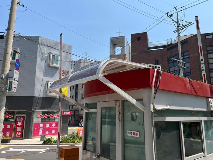 3695294320_I1KUurHd_54c2104c55ce36ee1396592e6ddd55878a059780.jpg 이미지크게보기