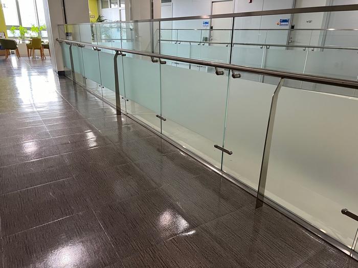 3695294320_dim7T4Rv_6f6e0f6d475f692ee2d144164d6d66e941e77698.jpg 이미지크게보기