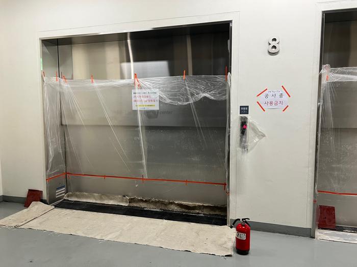 3695294320_yptLelrN_1f063fe446f69d768bb99d3cc816bc12fce430e8.jpg 이미지크게보기